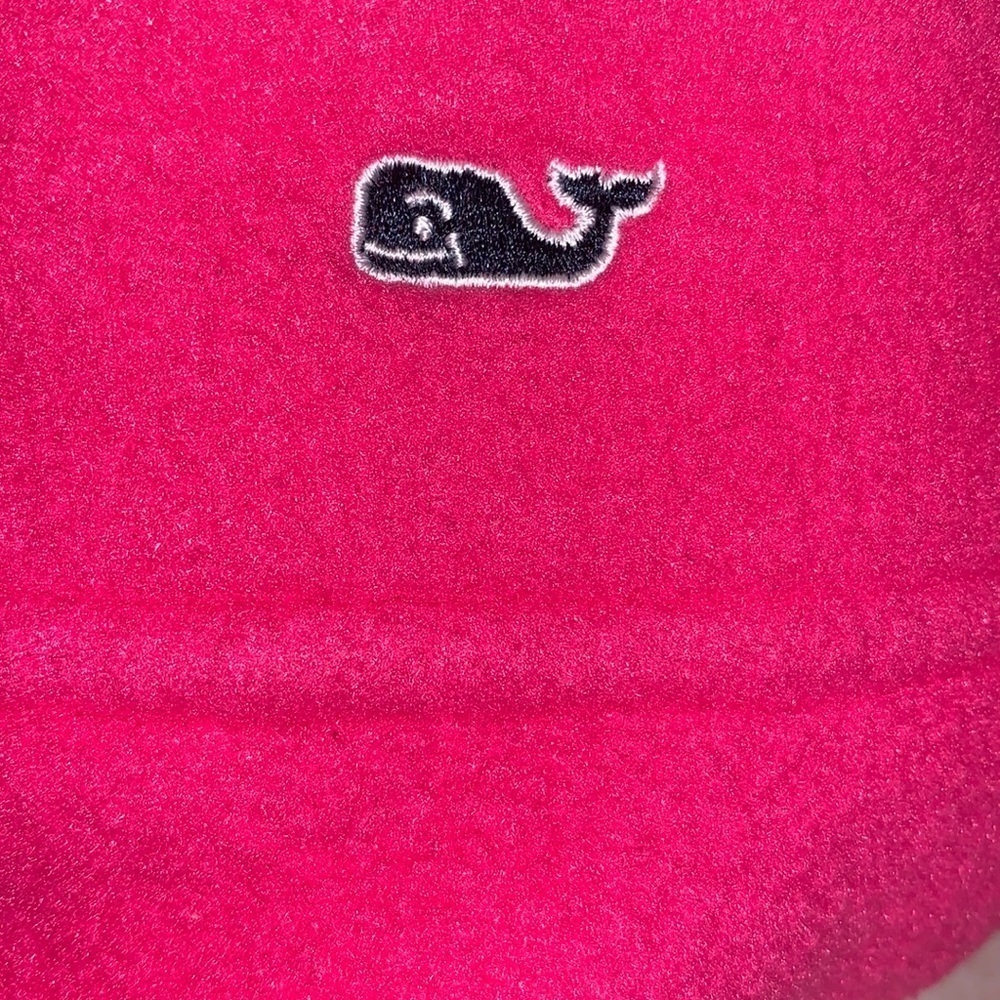 Vineyard Vines - Picture 11 of 13